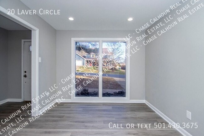 Building Photo - 20 Laver Cir