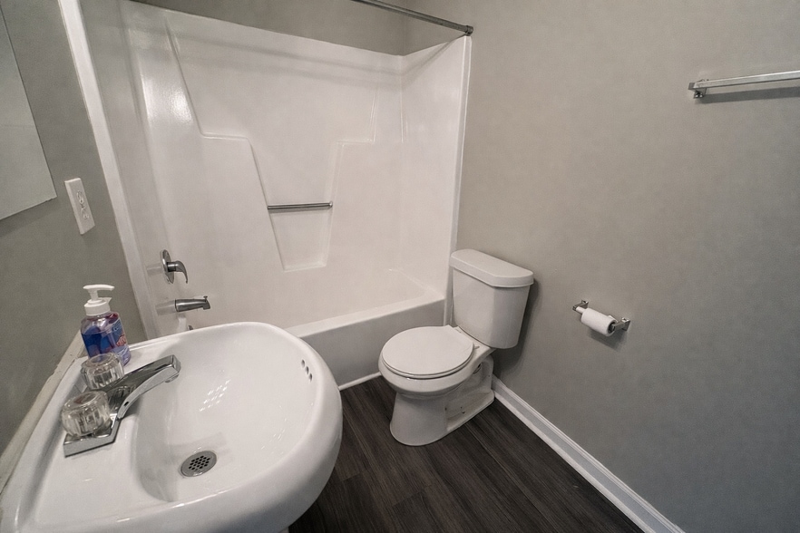 Building Photo - 3 plover ct