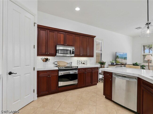 Building Photo - 7660 Cottesmore Dr