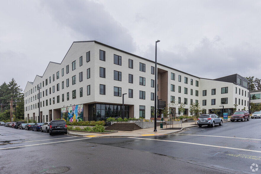 Building Photo - Dartmouth Crossing North