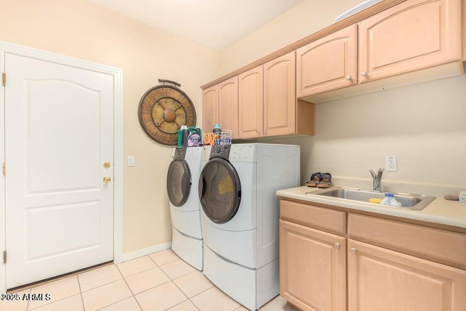 Building Photo - 8115 E Sand Flower Dr