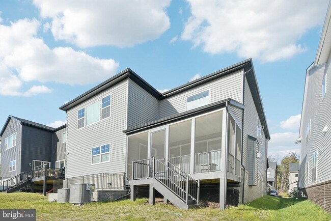 Building Photo - 42051 Night Nurse Cir