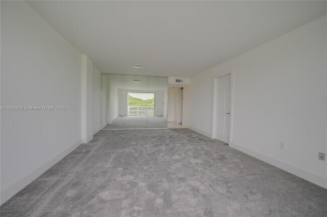 Building Photo - 15600 NW 7th Ave