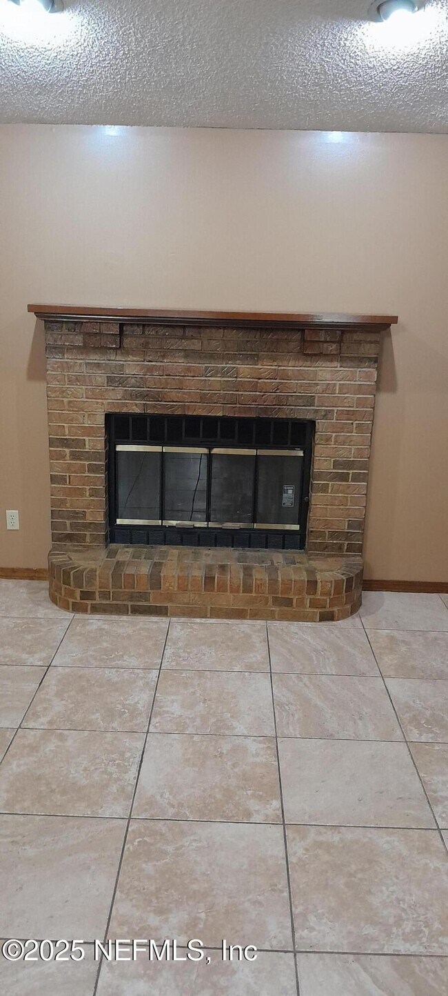 Building Photo - 3119 Marrano Dr