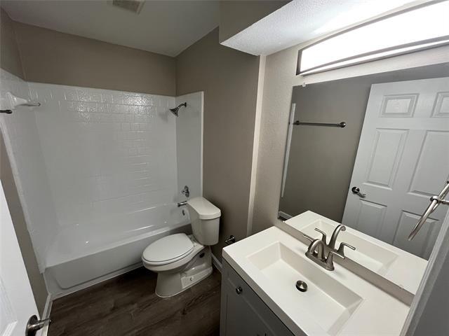 Building Photo - 826 Quinette Dr