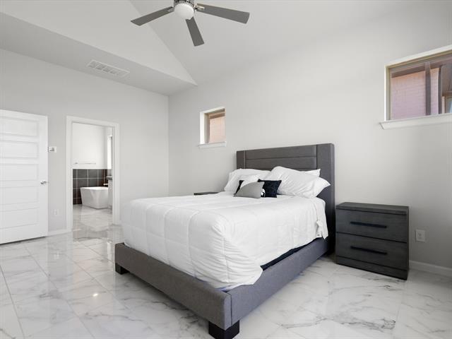 Building Photo - 2156 Domingo Dr