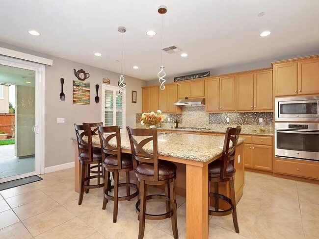 Building Photo - 4054 Camden Ct