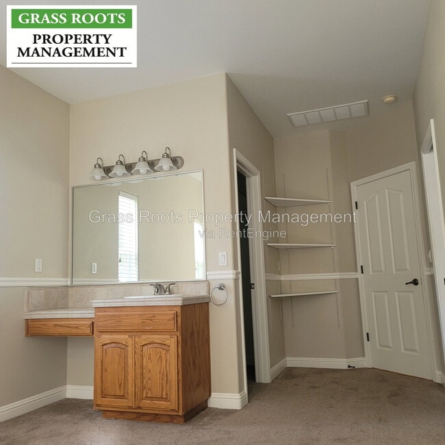 Building Photo - 14627 Echo Ridge Dr