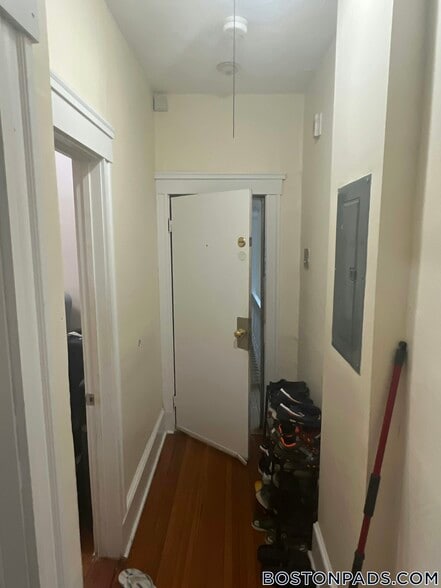 Building Photo - 895 Huntington Ave