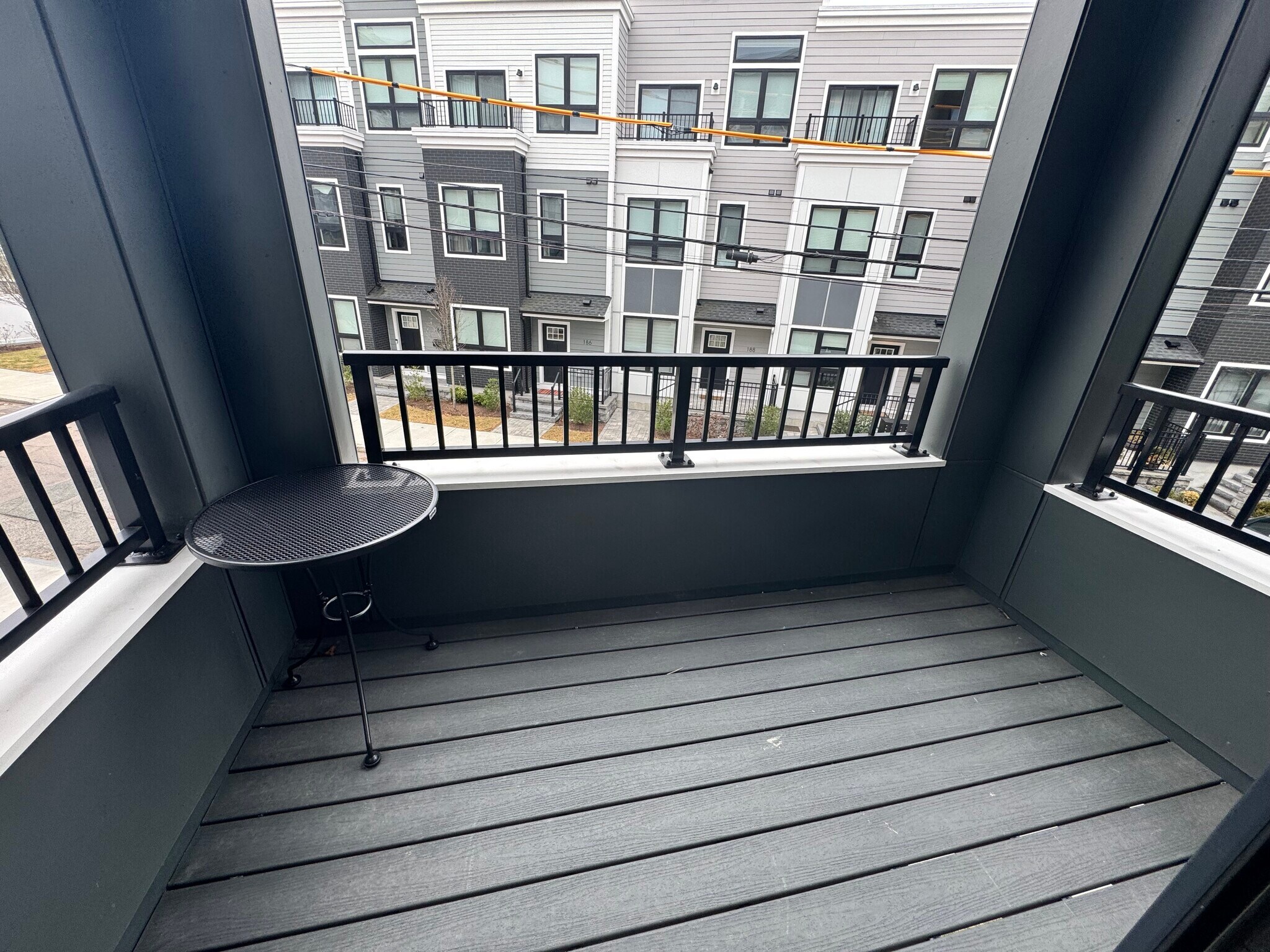 Building Photo - 130 Gardner St