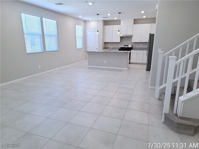 Building Photo - 3575 Credere Ln