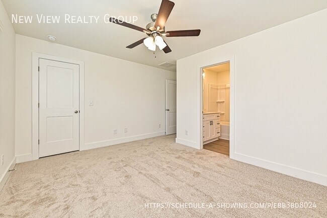 Building Photo - 584 Pleasant Ave