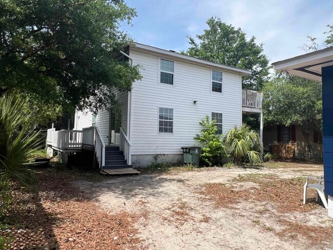 Building Photo - 1508 Edge Dr