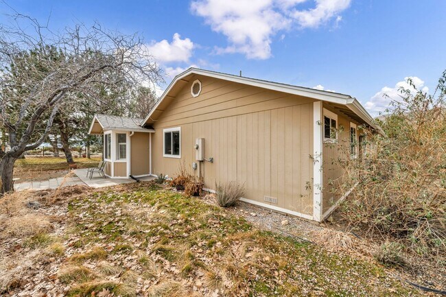 Building Photo - TAHOE-STYLE COUNTRY RETREAT | FULLY FURNISHED SINGLE-LEVEL HOME ON ACREAGE WITH 3-CAR GARAGE