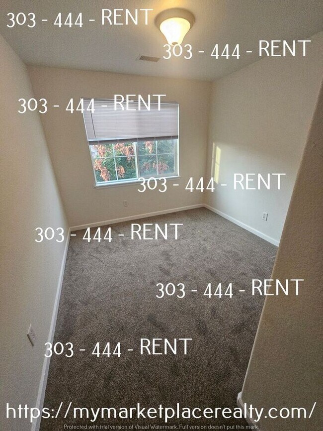 Building Photo - Make this your new home in time for the ho...