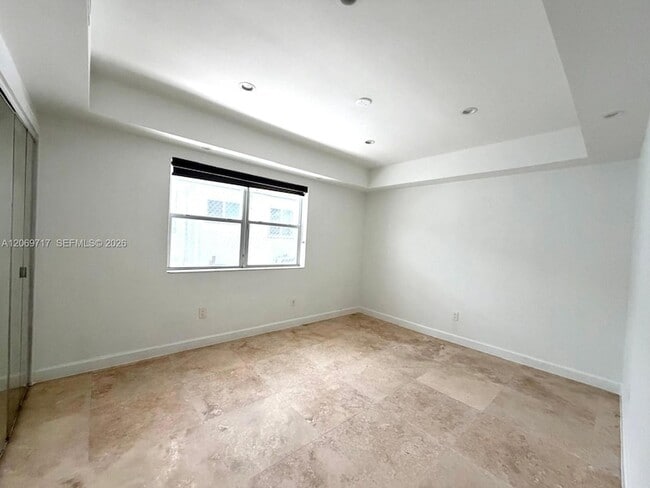 Building Photo - 1239 Marseille Dr