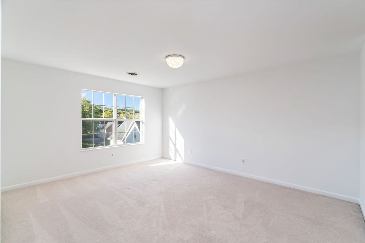 Building Photo - 10149 Highgate Cir