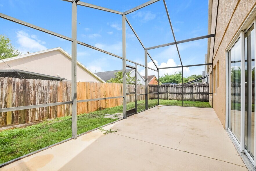 Building Photo - 2765 Falcon Crest Pl