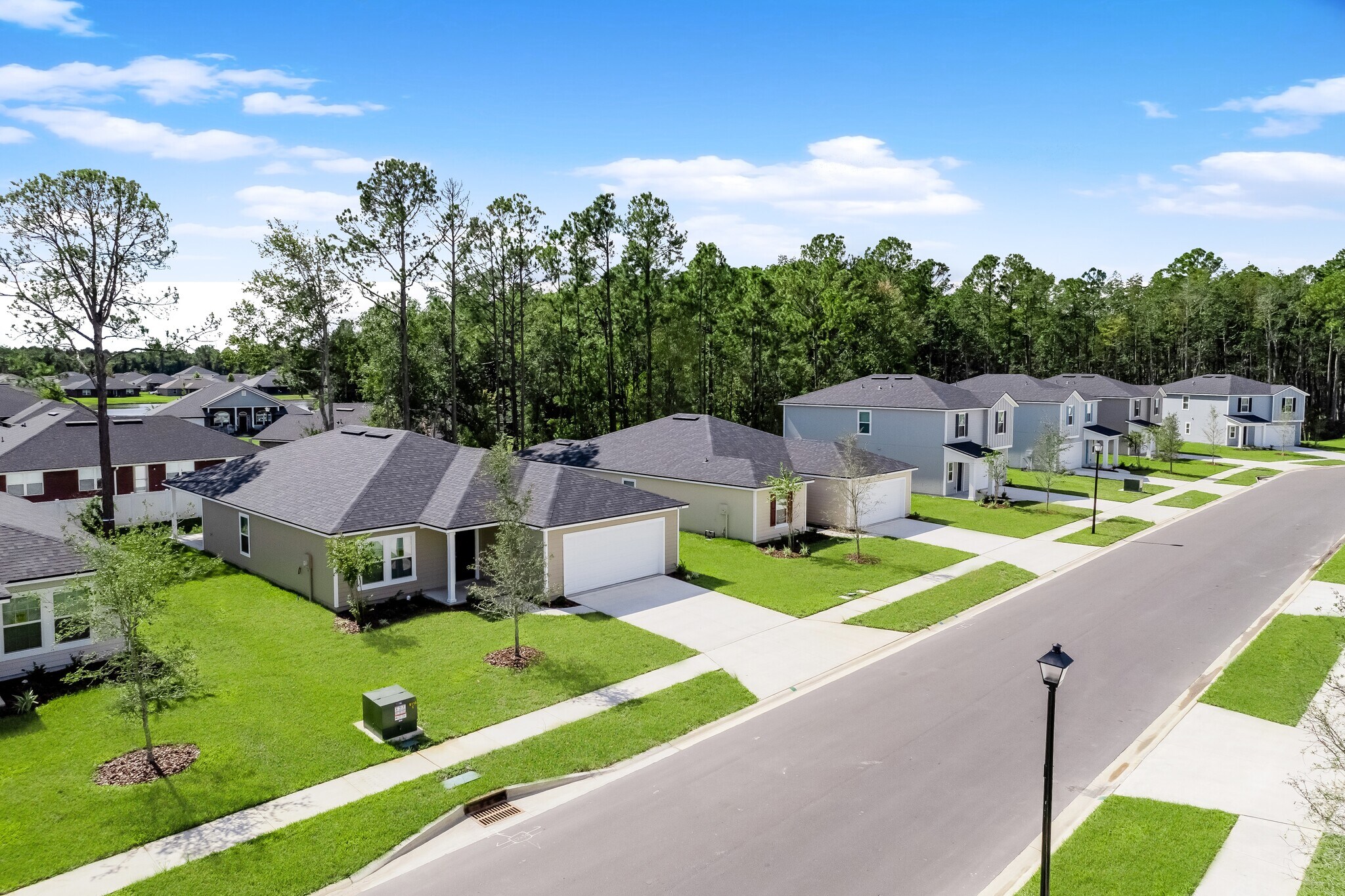 Building Photo - 9155 Joannes way
