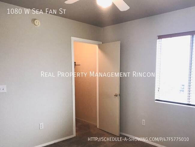 Building Photo - 1080 W Sea Fan St