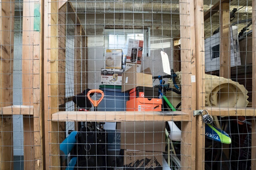Assigned Storage Cage - 2908 13th Rd S