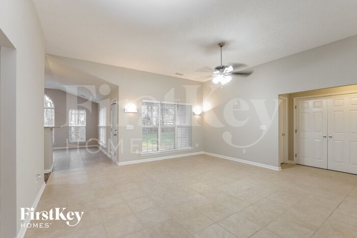 Building Photo - 11626 English Oak Ln