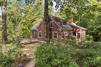 Building Photo - 44 Neighbors Row