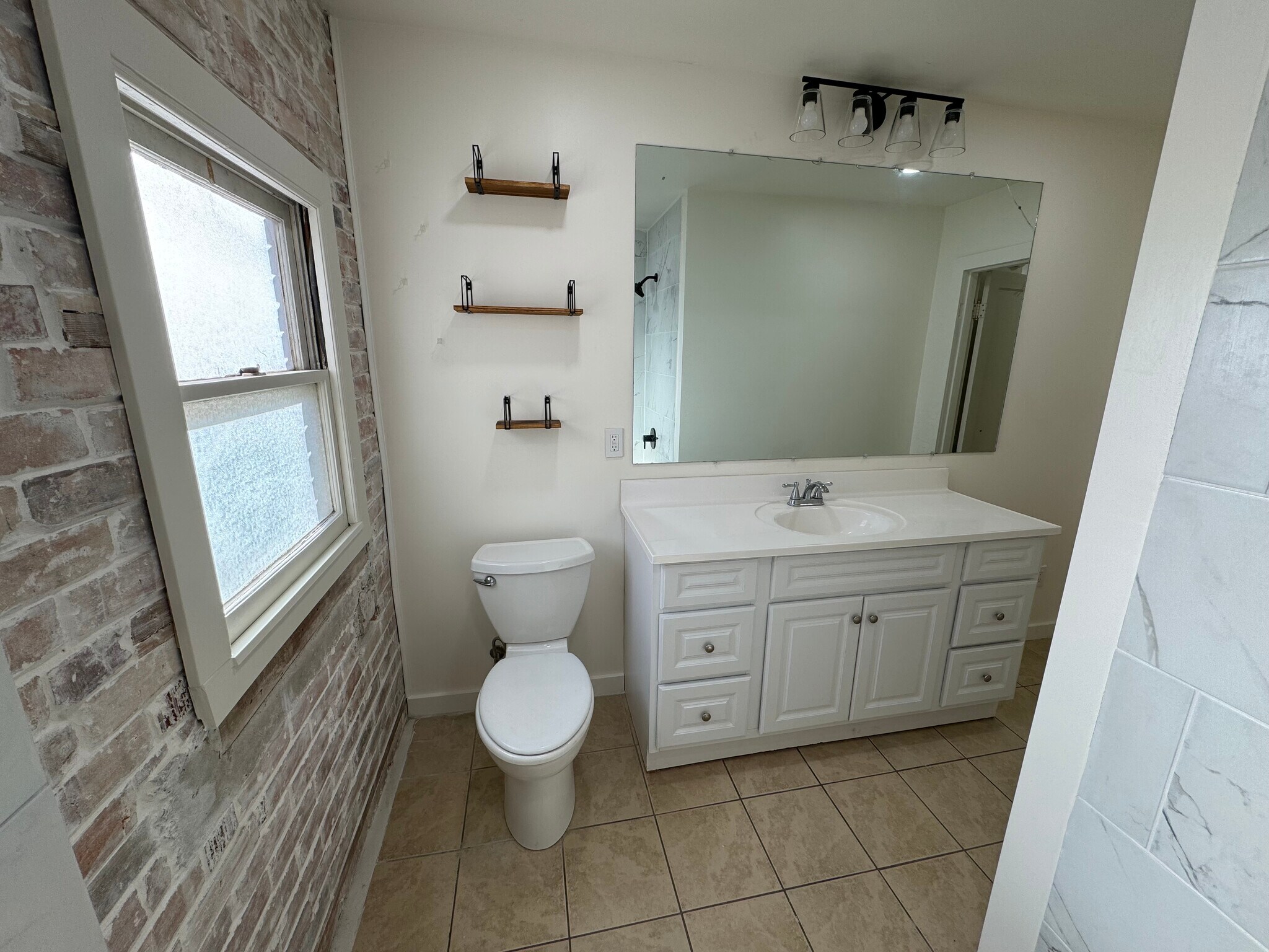 Building Photo - 2659 Brinker Ave