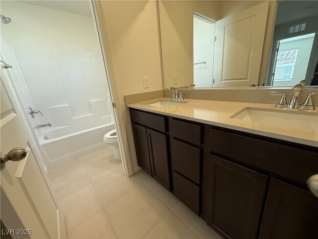 Building Photo - 5929 Violet Crown St