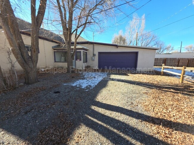 Building Photo - 721 3rd St