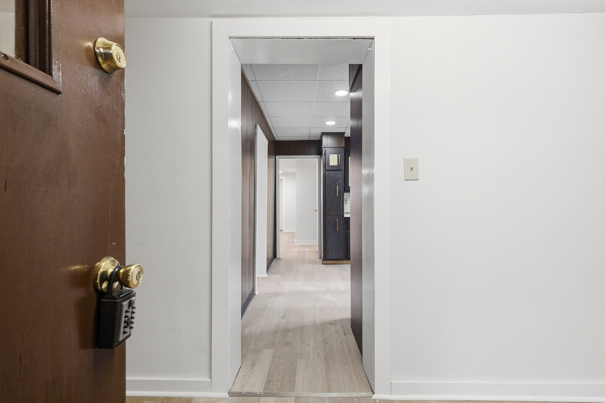 Building Photo - 2521 N Main Ave