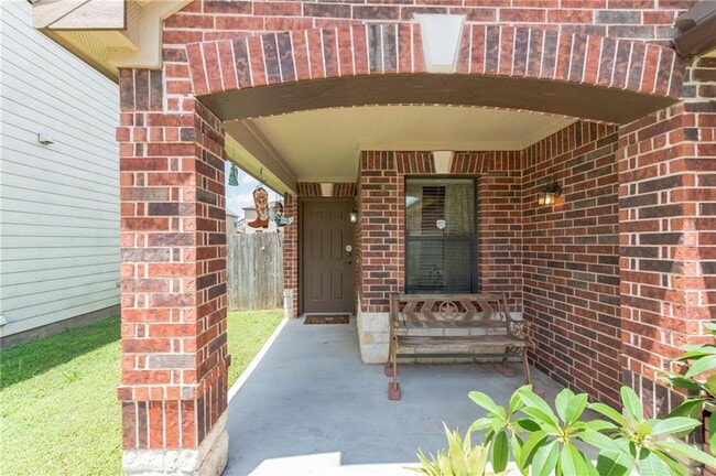 Building Photo - 8916 Milton Lease Dr