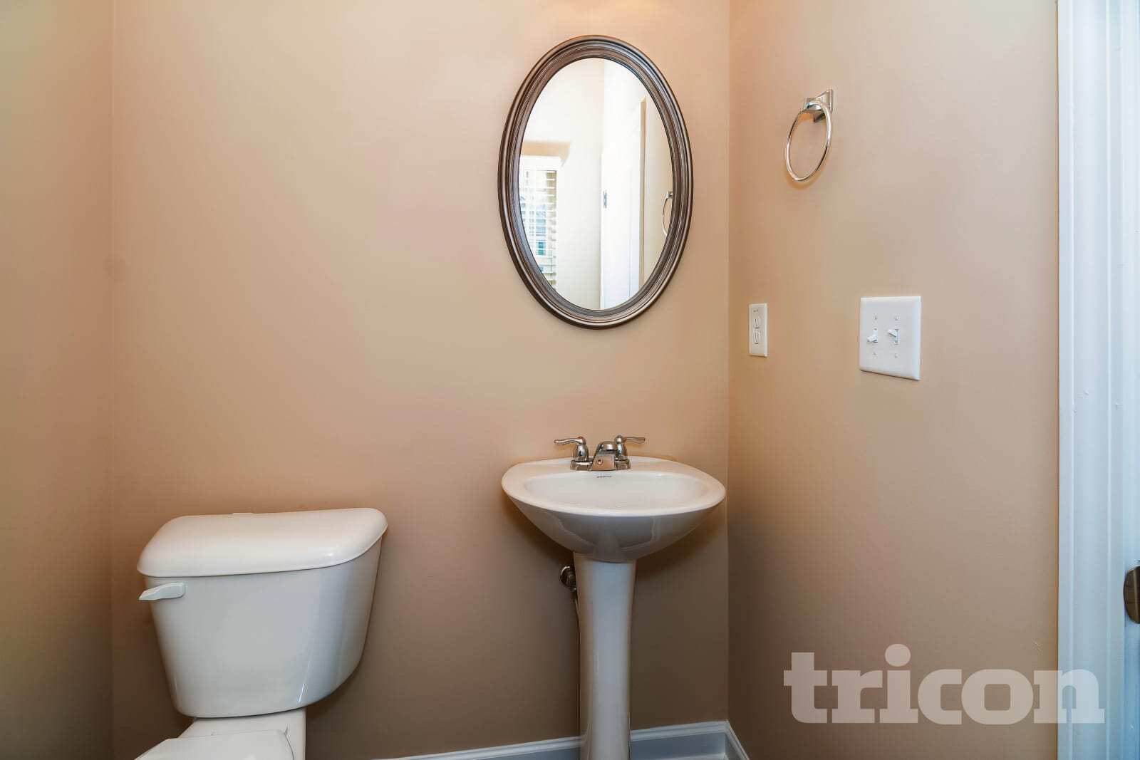 Building Photo - 143 Southwind Ln