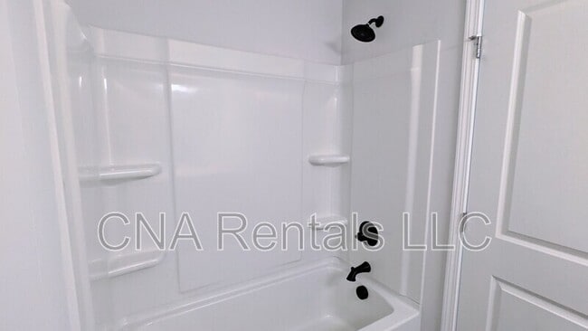 Building Photo - 2367 Summit Ave NW