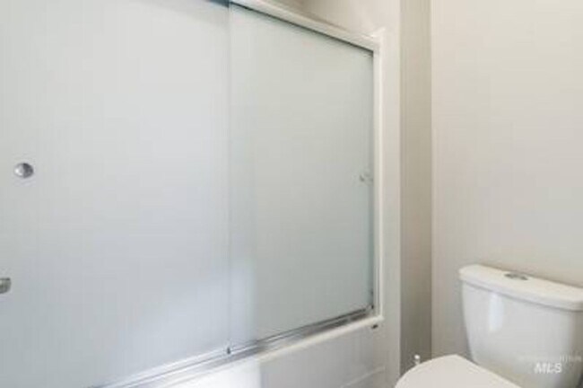 Building Photo - 3 bed, 3 bath townhome will be ready in May for you