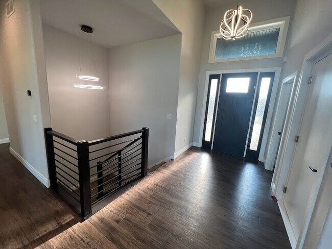 Building Photo - 3636 Eden Ct