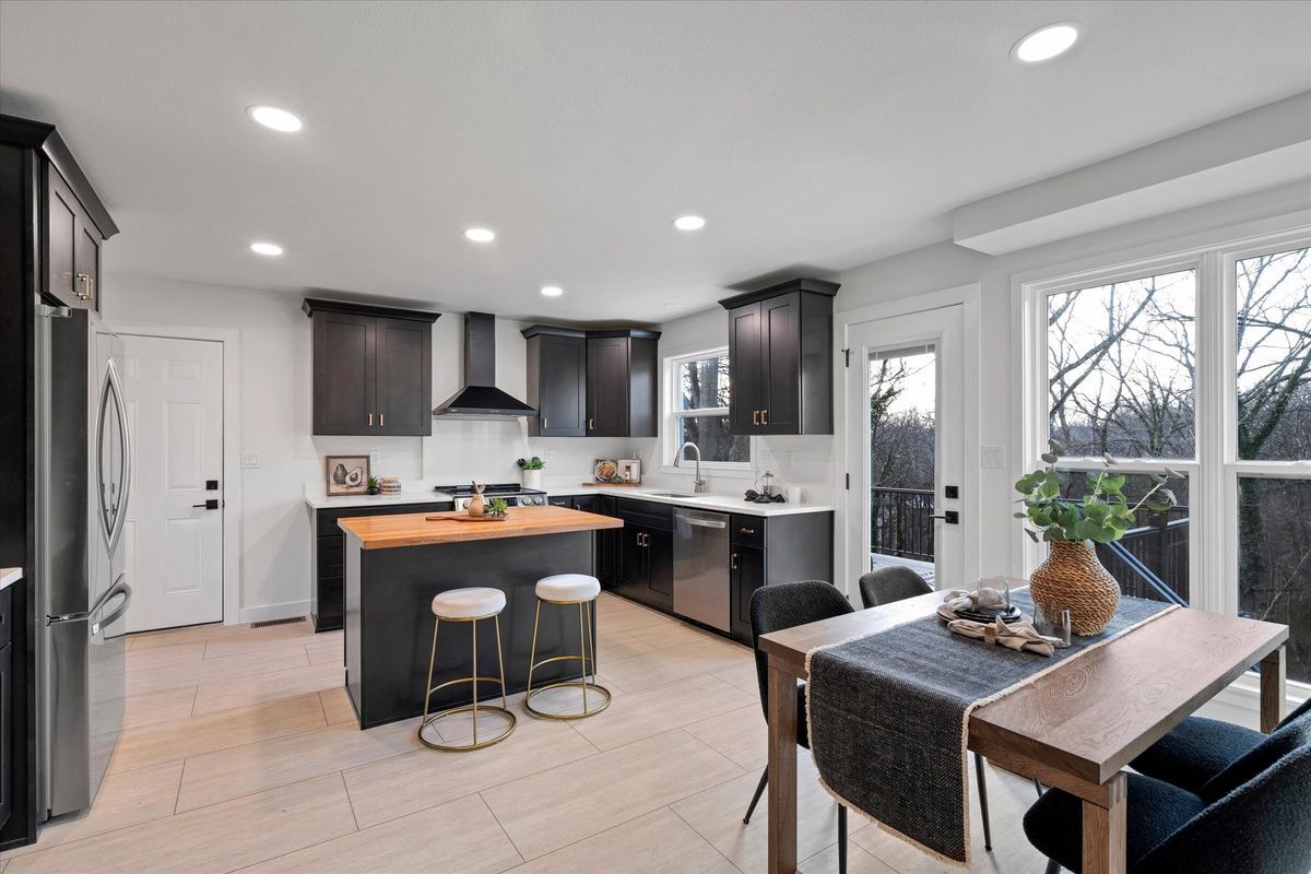 Building Photo - 4662 Britcastle Dr