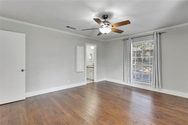 Building Photo - 10903 Mellow Ln