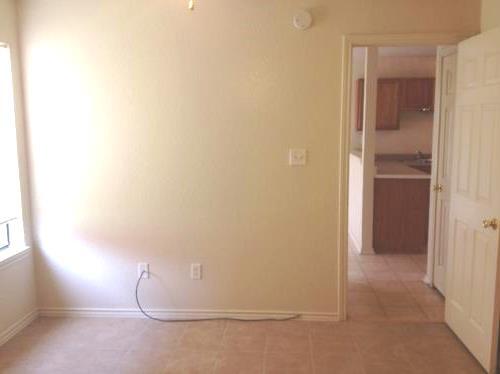 Building Photo - 3405 Barcelona Drive