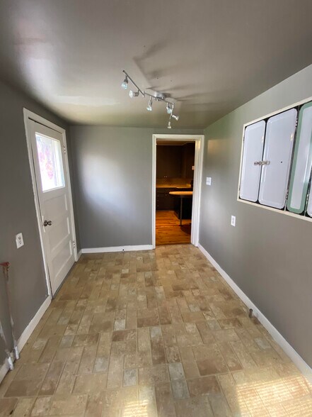 Building Photo - 2506 W Easton Ct