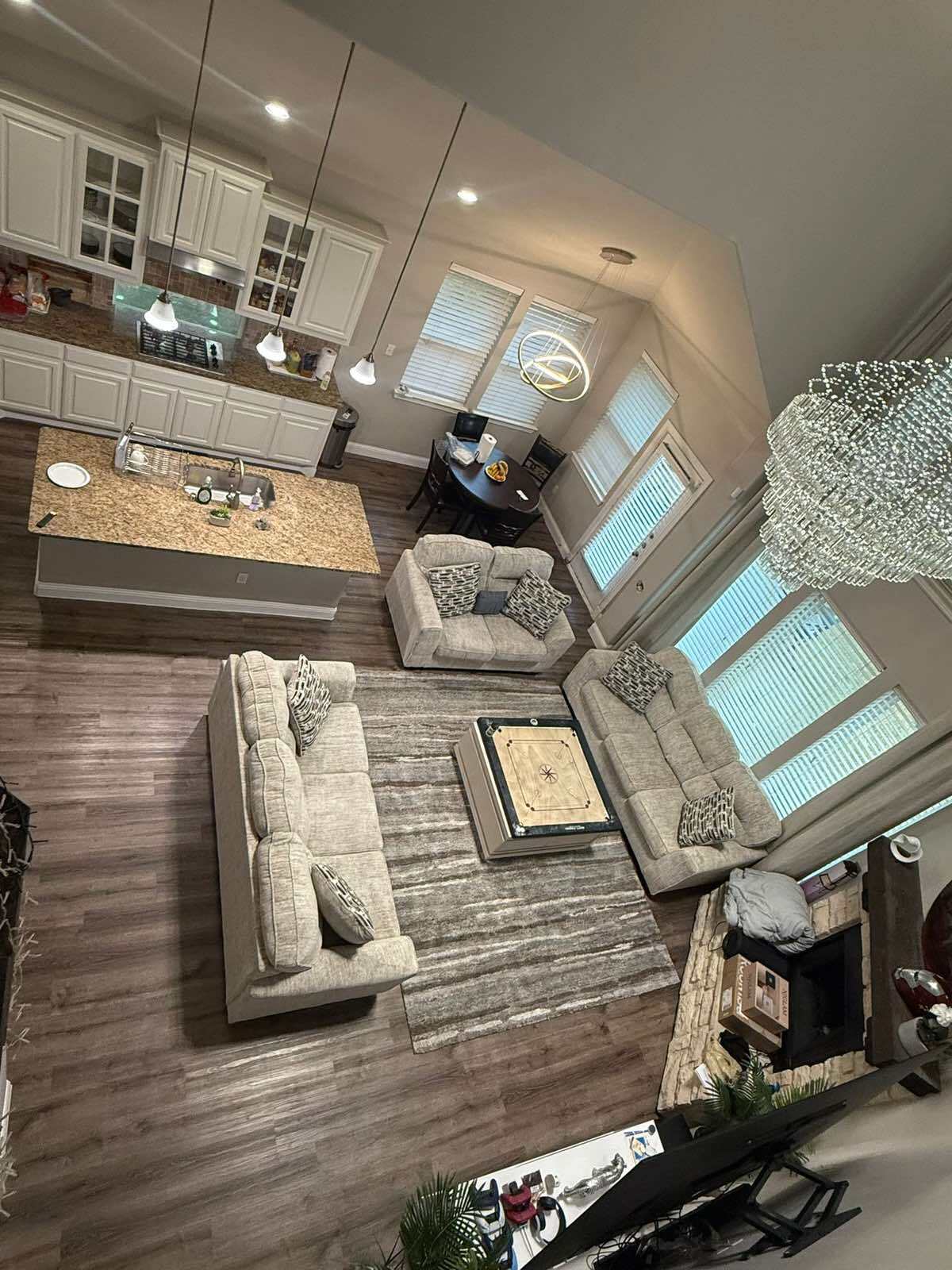 Building Photo - 15572 Yarberry Dr