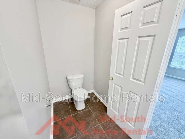 Building Photo - 3942 Chelsea Hill Dr