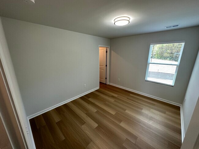 Bedroom 1 - 7262 Heirloom Ln