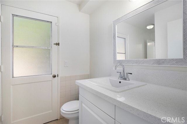 Building Photo - 1731 La Loma Dr