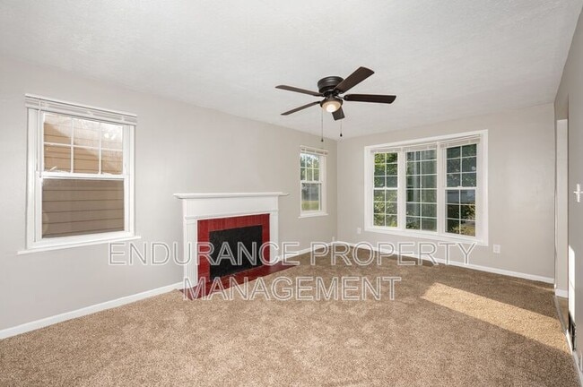 Building Photo - 359 Castlewood Ave