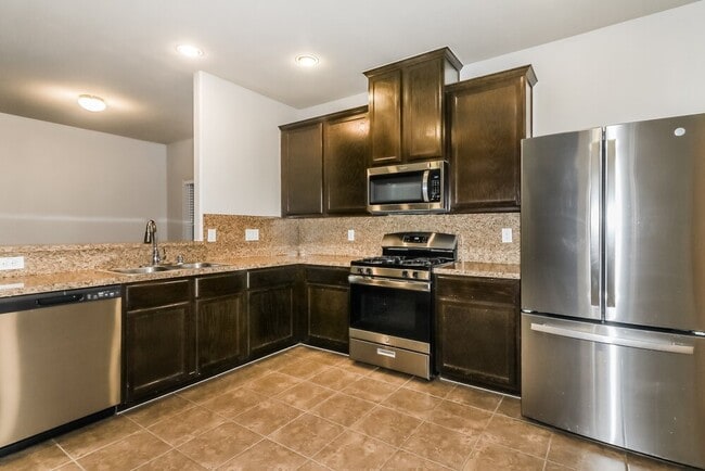 Building Photo - 19758 Crossfalls Ln