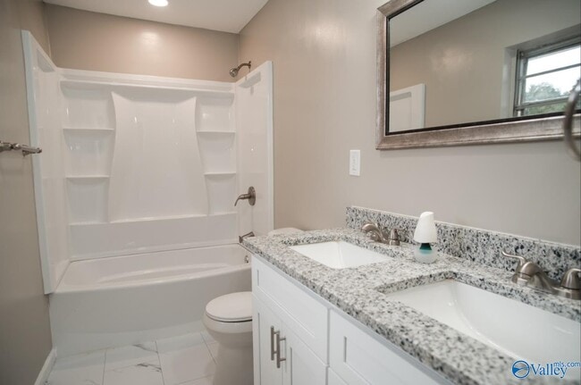 Building Photo - 1275 Gravel Ridge Rd