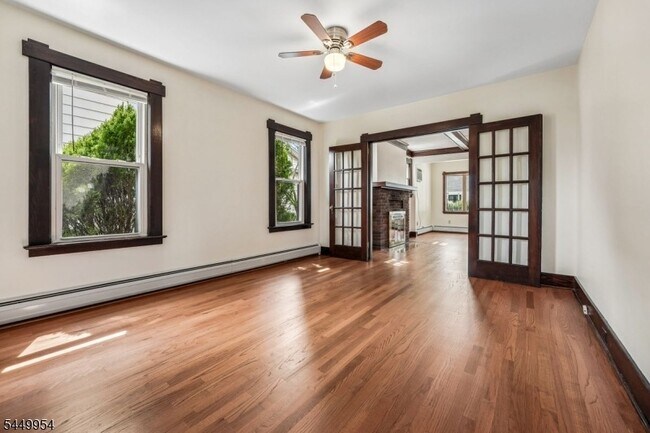 Building Photo - 21 Broughton Ave
