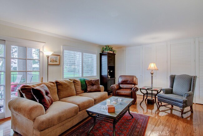 Building Photo - 5500 Paseo Del Lago W