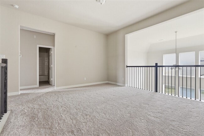 Building Photo - 2638 Settler Hl Dr